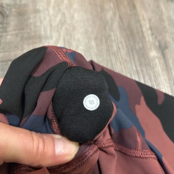 Lululemon Wunder Under High-Rise Tight 28" *Full-On Luxtreme Size 16 - Picture 11 of 12